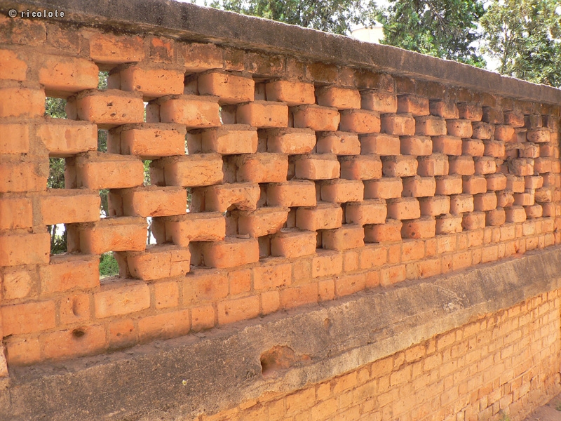 Mur en briques ajourÃ©