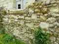Vieux-mur-en-calcaire-erode-20130709133320.jpg